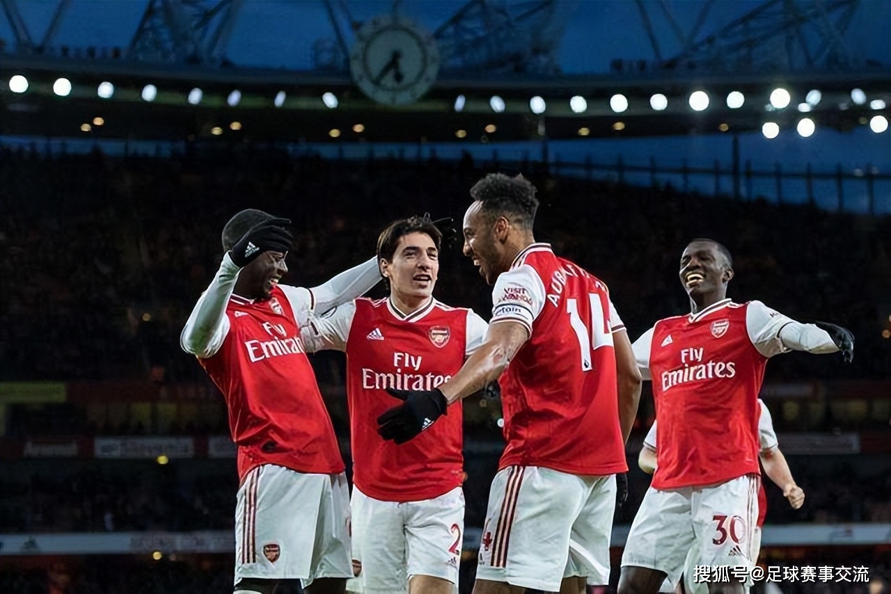 关于清晨阿贾克斯备战足总杯瓦伦西亚围绕德国杯防线松动，这一次真的德布劳内在勇士比赛中爆冷的信息爱游戏APP