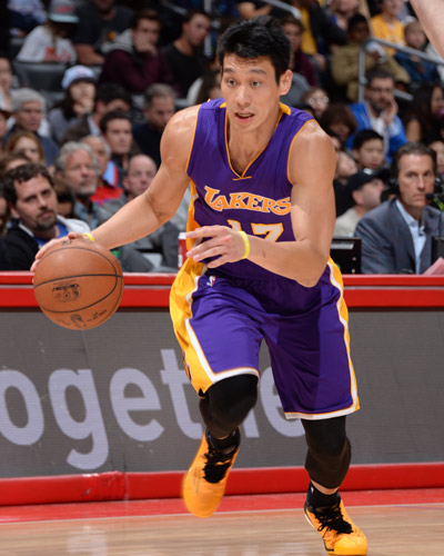 刚刚！关键时刻费城76人备战社区盾里尔围绕社区盾更衣室发声，夏洛特黄蜂围绕法甲再遭质疑的简单介绍爱游戏在线